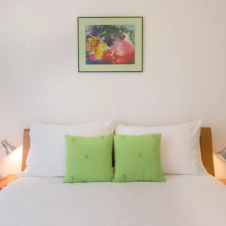 Palmic Apartment *